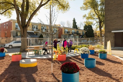 Press kit | 1299-03 - Press release | École Sainte-Anne - A new redesigned schoolyard - Taktik design - Institutional Architecture - Plantations - Photo credit: Maxime Brouillet