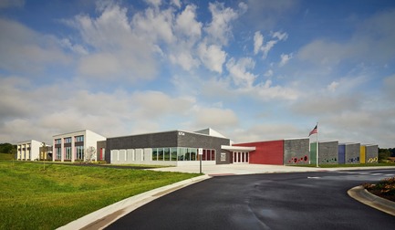 Press kit | 1456-03 - Press release | Rockford Public Schools K-5 Prototype School: Architecture as Community - CannonDesign - Institutional Architecture - The exterior of the buildings feature a variety of materials, colors and patterns, inviting students and community members. - Photo credit: Christopher Barrett