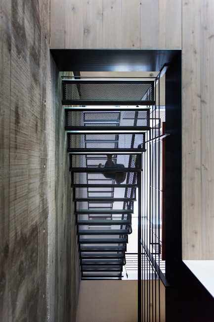 Press kit | 720-14 - Press release | Maison Atelier yh2 - Yiacouvakis Hamelin architectes, yh2 - Residential Architecture - Photo credit: Francis Pelletier