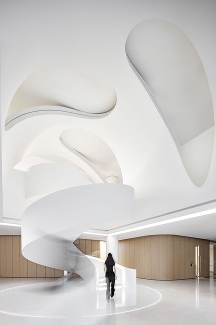 Press kit | 809-28 - Press release | Announcing the Winners of the 2019 AZ Awards - AZURE - Competition - Best in Commercial and Institutional Interiors Winner:<br><br>PONE Architecture (China): Hele International Art Center, Wuhan, China - Photo credit: AZURE