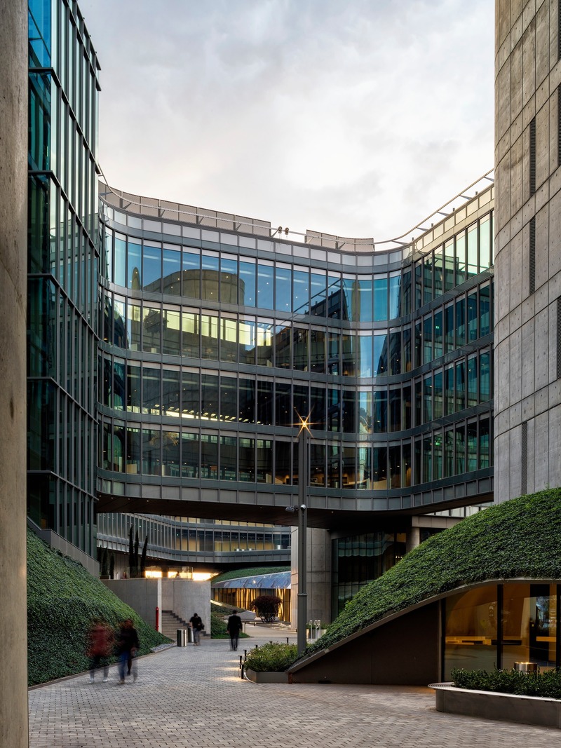 Press kit | 4078-01 - Press release | Garanti BBVA Bank Technology Campus - ERA Architects - Institutional Architecture - Photo credit: Cemal Emden