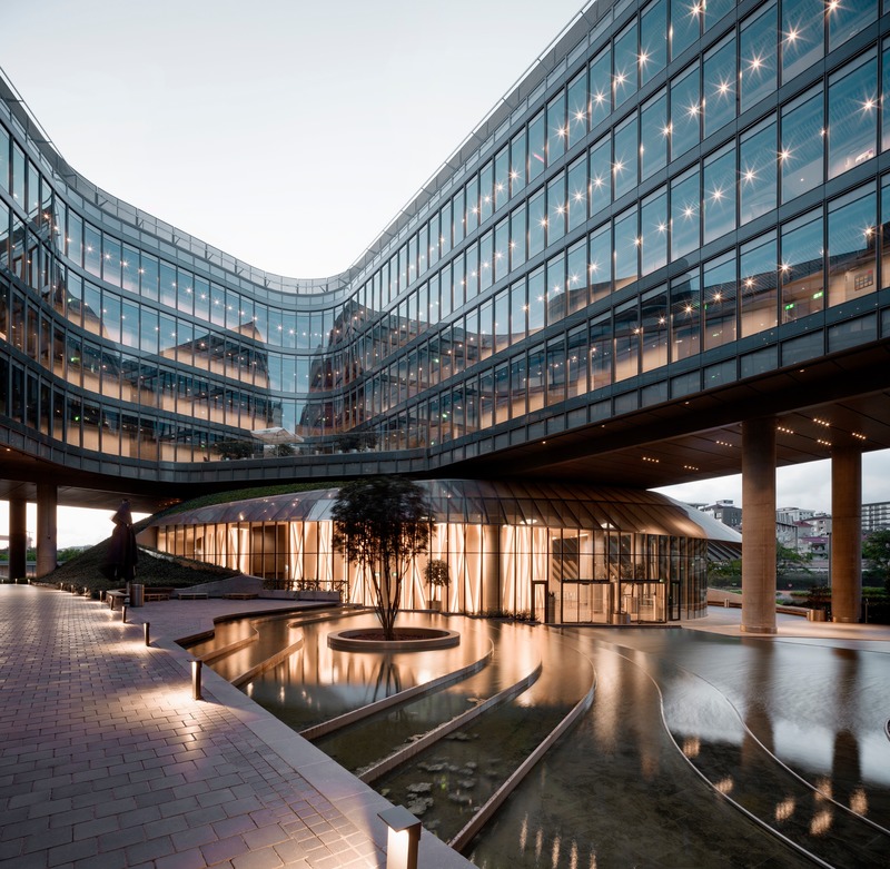 Press kit | 4078-01 - Press release | Garanti BBVA Bank Technology Campus - ERA Architects - Institutional Architecture - Photo credit: Cemal Emden