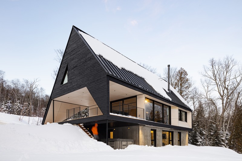 Press kit | 1527-12 - Press release | Cabin A - Bourgeois / Lechasseur architects - Residential Architecture - Photo credit: Maxime Brouillet