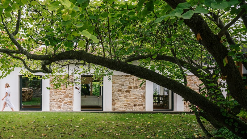 Press kit | 3766-01 - Press release | House in Güemes, conversion of stable into house - Zooco Estudio - Residential Architecture - Photo credit: imagen subliminal