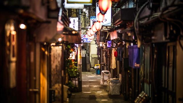 Tall Stories 190: Nonbei Yokocho, Tokyo - Dezign Ark